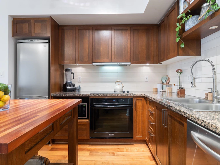 608-2228 W Broadway, Vancouver, BC, V6K 0B1 - 4