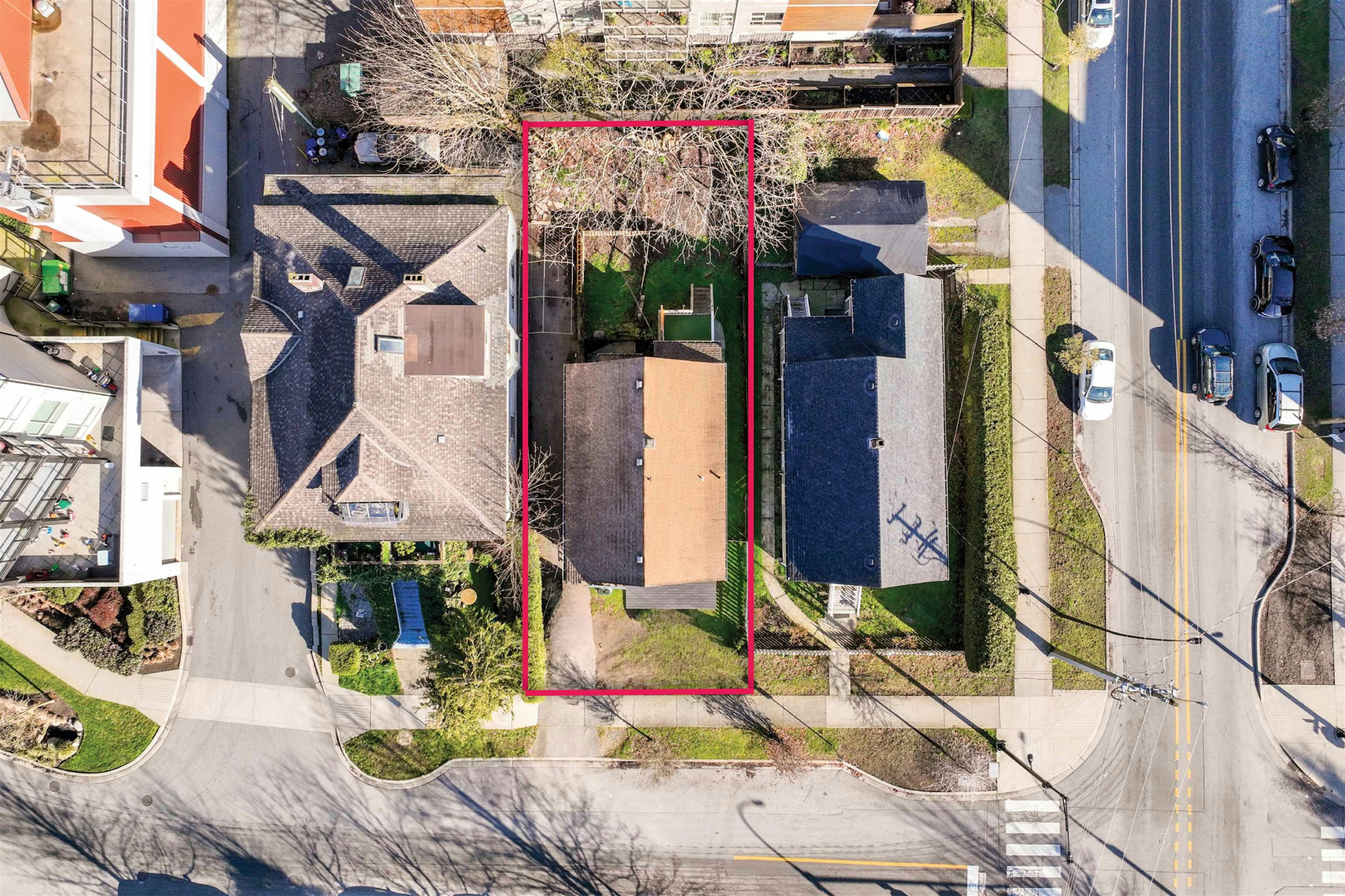 164 E 10th Street, North Vancouver, BC, V7L 2C8