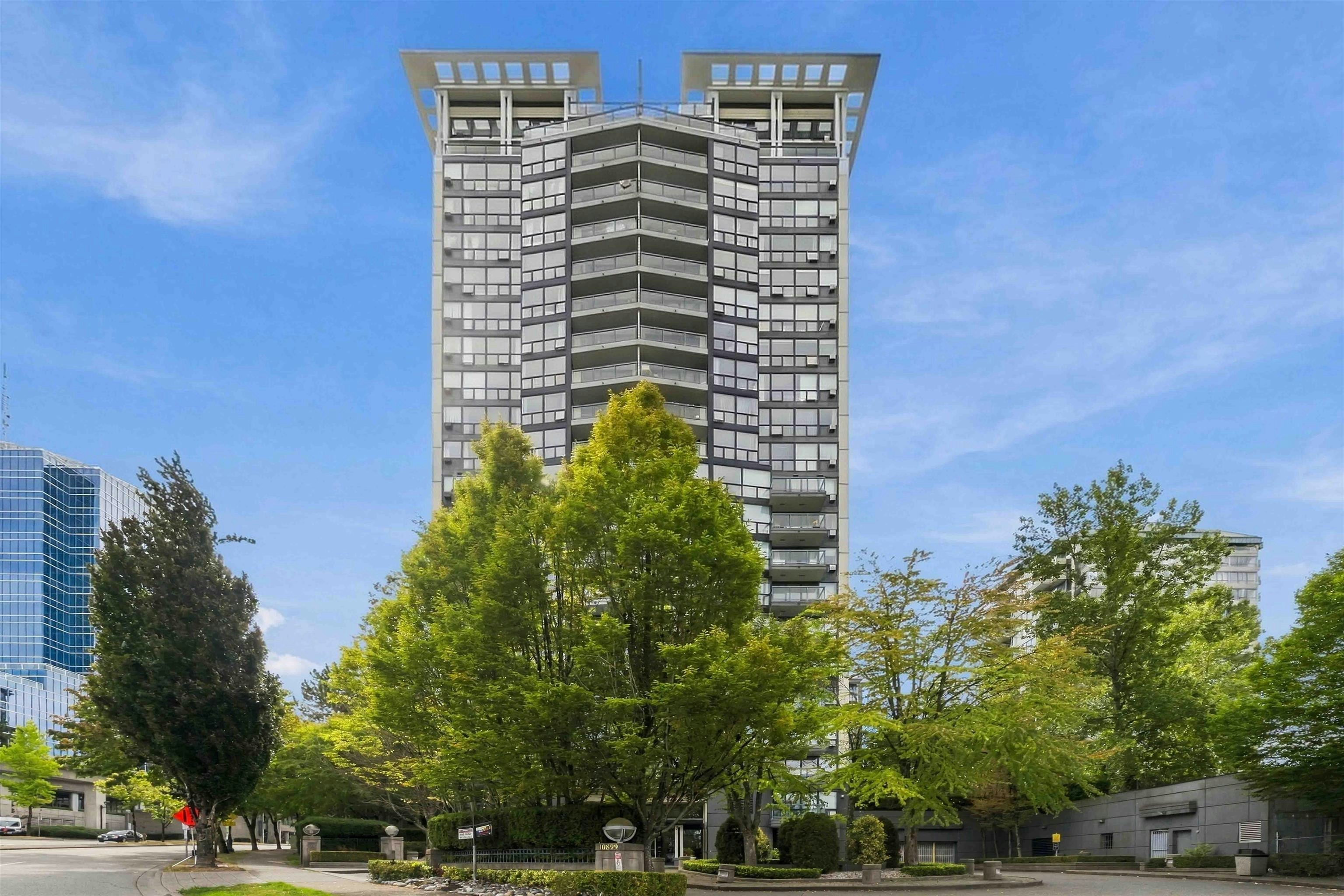 1104-10899 University Drive, Surrey, BC, V3T 5V2