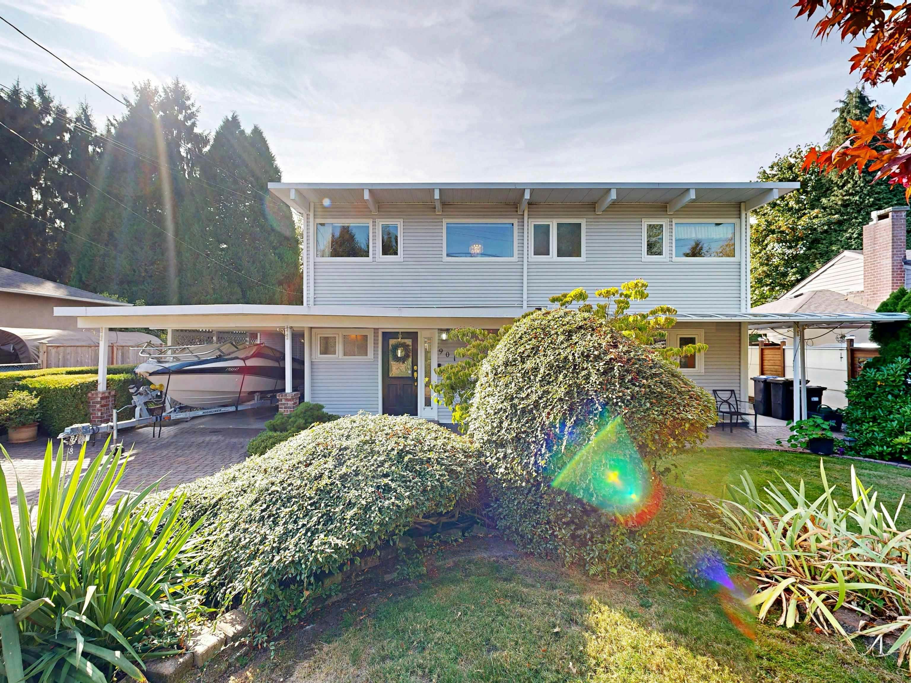 901 Dundonald Drive - 2