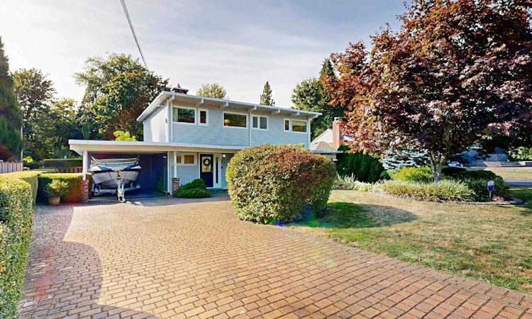 901 Dundonald Drive