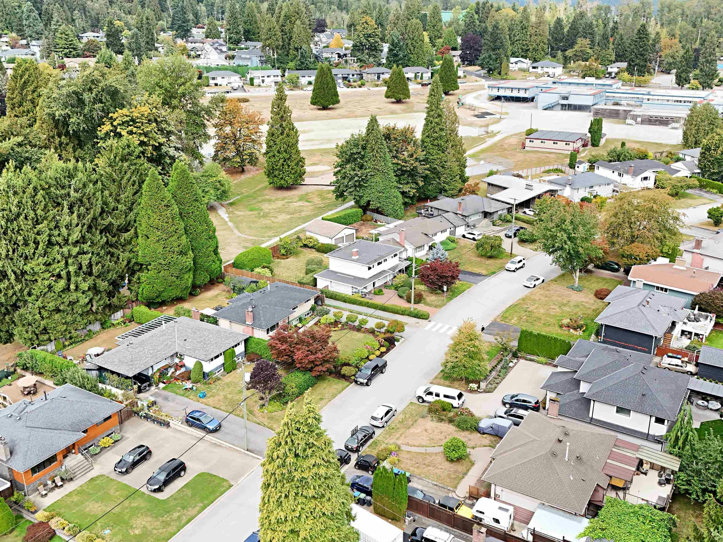 901 Dundonald Drive, Port Moody, BC, V3H 1B8 - 34
