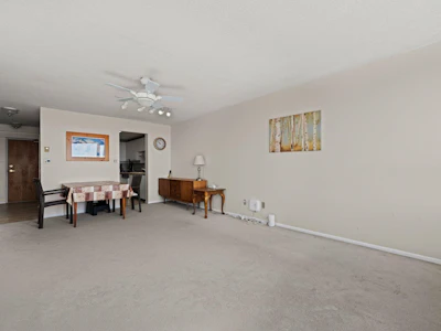 1502-2203 Bellevue Avenue - 3