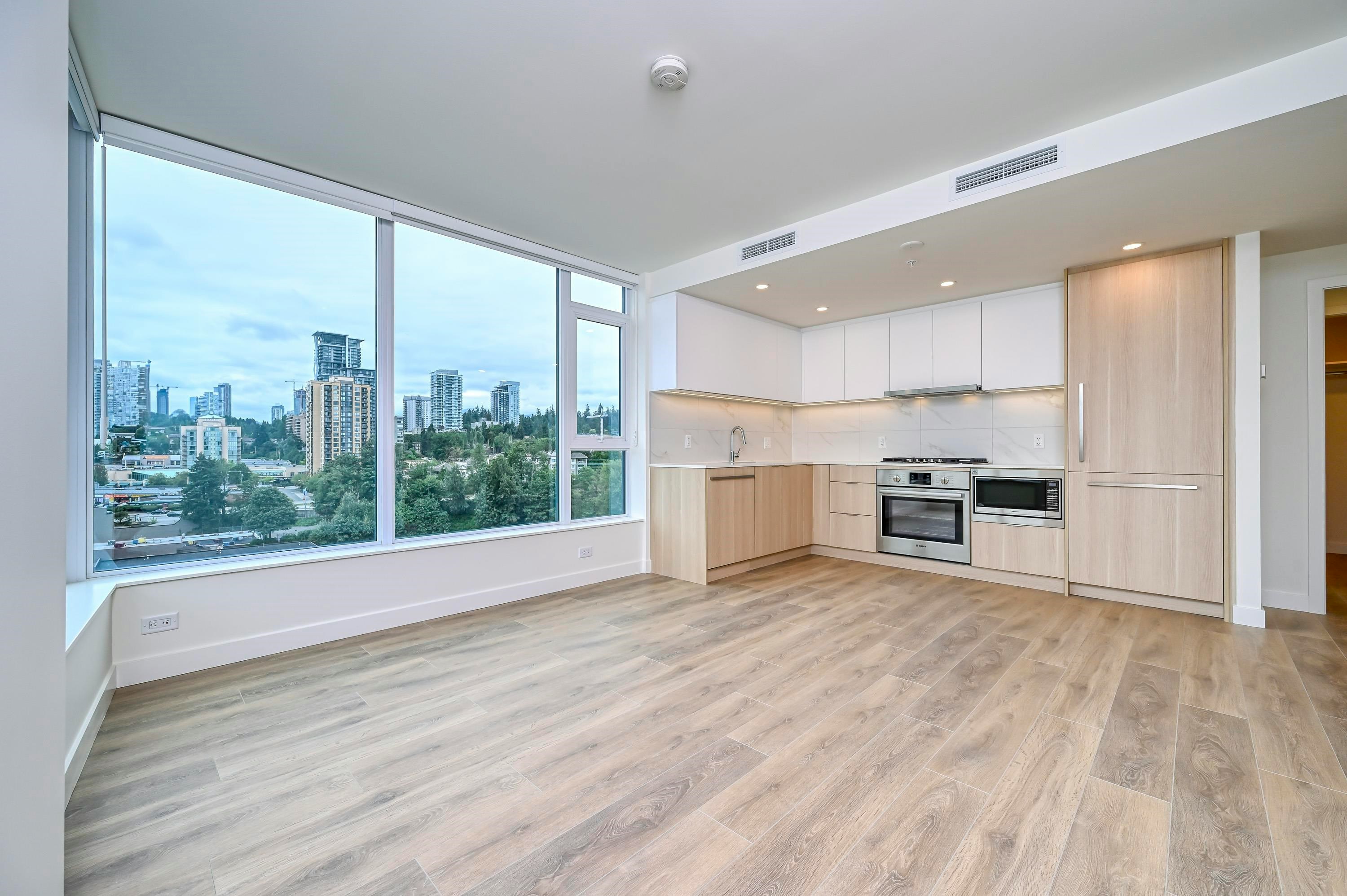 1009-318 Alderson Avenue - 4