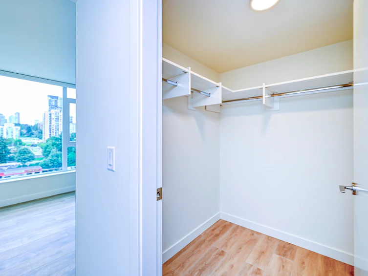 1009-318 Alderson Avenue, Coquitlam, BC, V3K 0J1 - 11