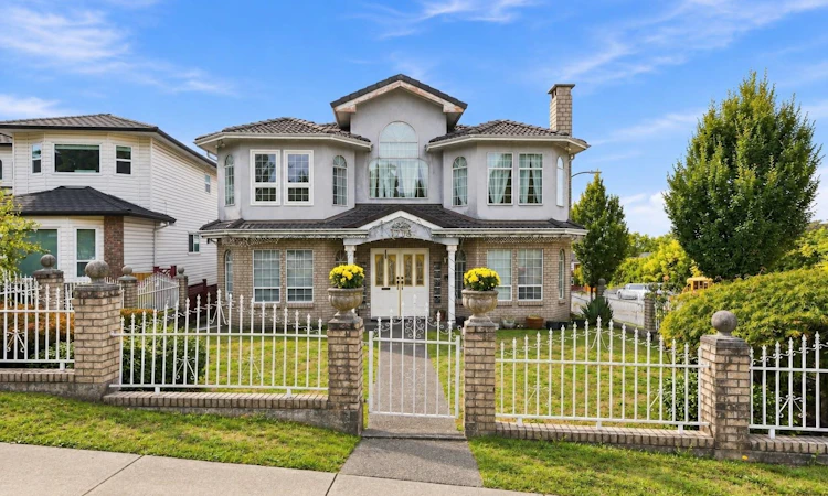 1708 Prestwick Drive
