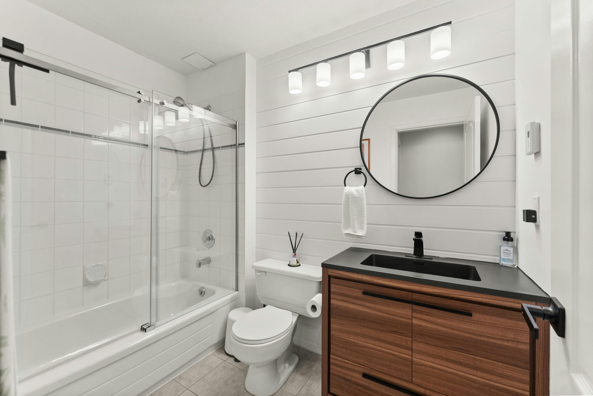 221-12873 Railway Avenue, Richmond, BC, V7E 6K3 - 30
