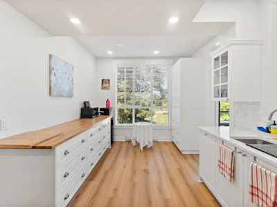 221-12873 Railway Avenue - 4
