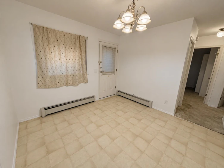 9493 Fletcher Street, Chilliwack, BC, V2P 7V4 - 4