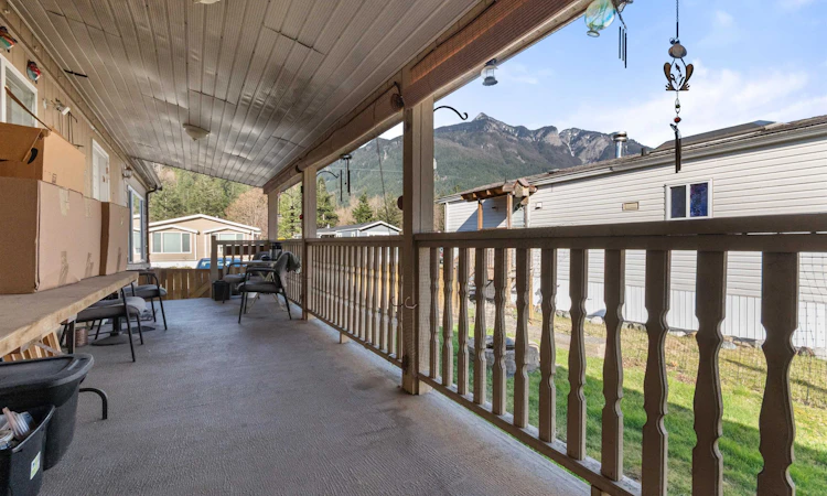 107-65367 Kawkawa Lake Road