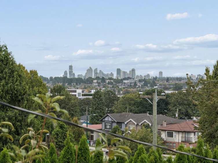 2780 E 8th Avenue, Vancouver, BC, V5M 1W6 - 26