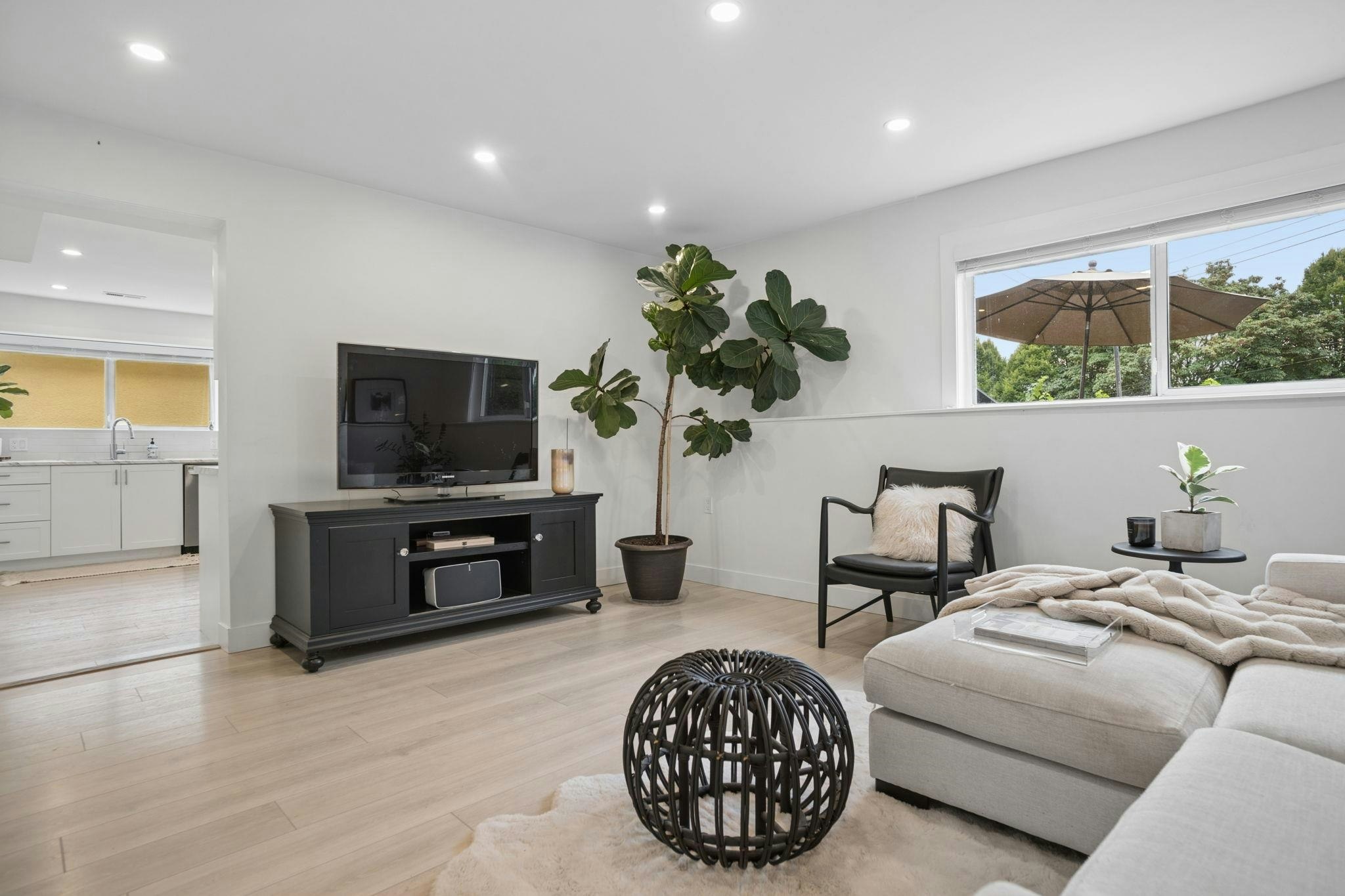 2780 E 8th Avenue - 3
