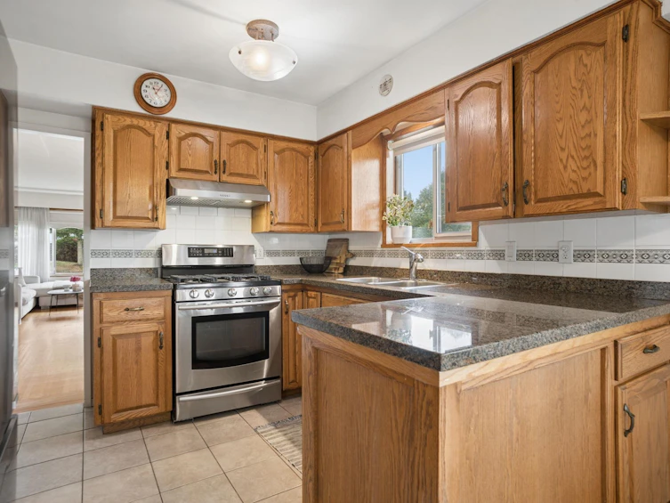 2780 E 8th Avenue, Vancouver, BC, V5M 1W6 - 17