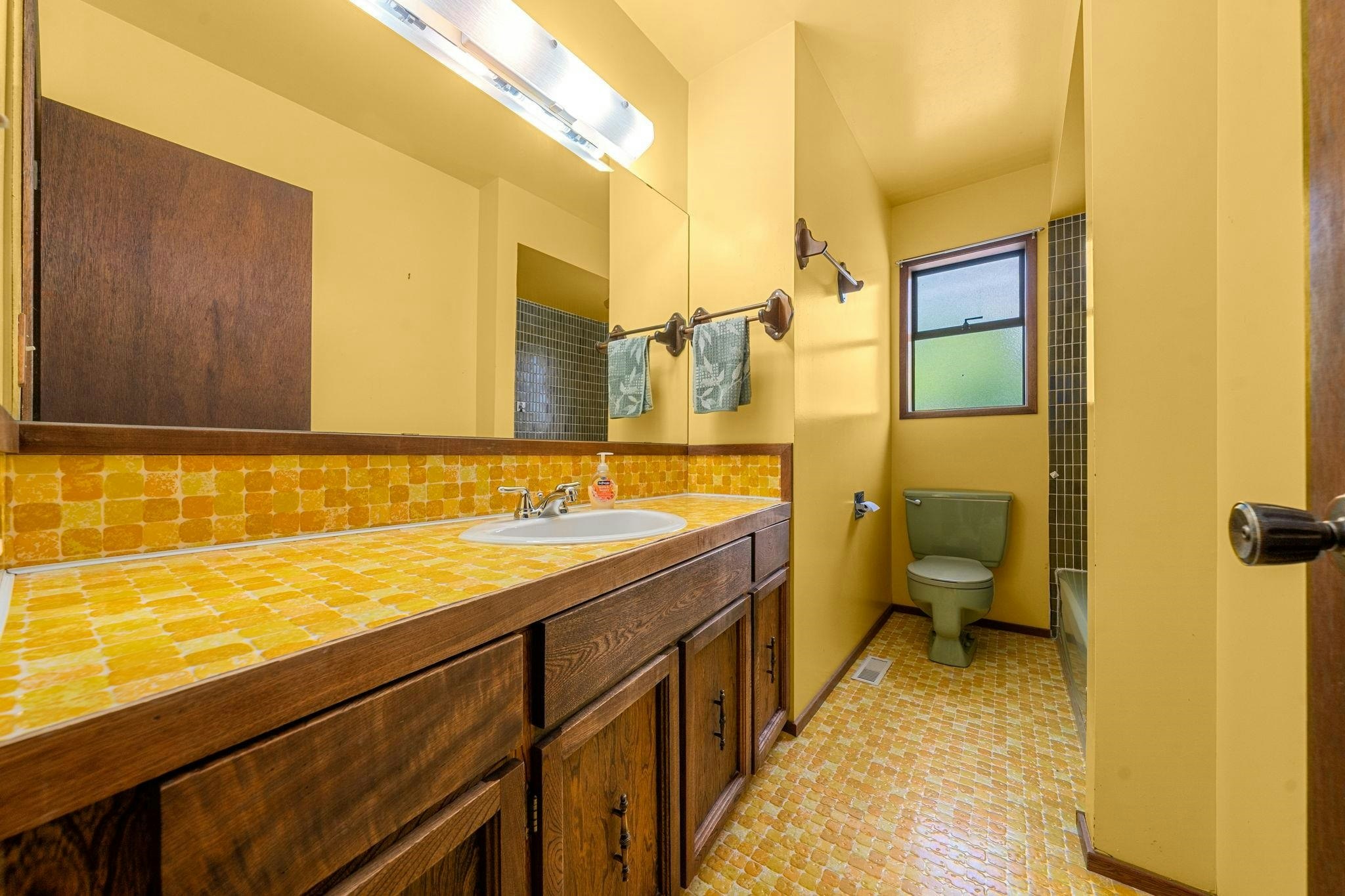 3833 Lynn Valley Road, North Vancouver, BC, V7K 2S7 - 25