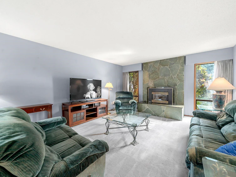3833 Lynn Valley Road, North Vancouver, BC, V7K 2S7 - 3