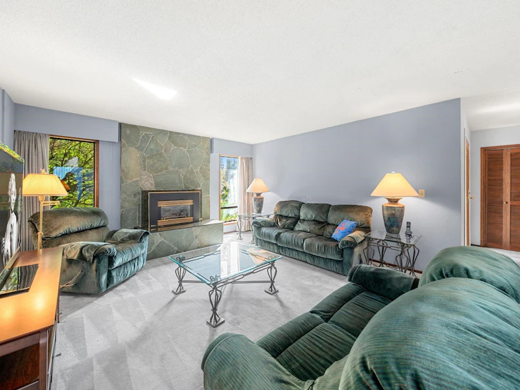 3833 Lynn Valley Road, North Vancouver, BC, V7K 2S7 - 5