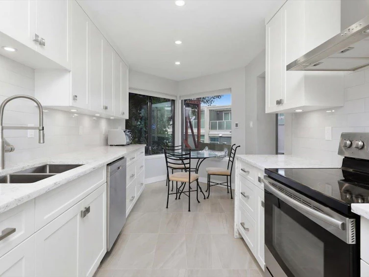 101-1005 W 7th Avenue, Vancouver, BC, V6H 1B2