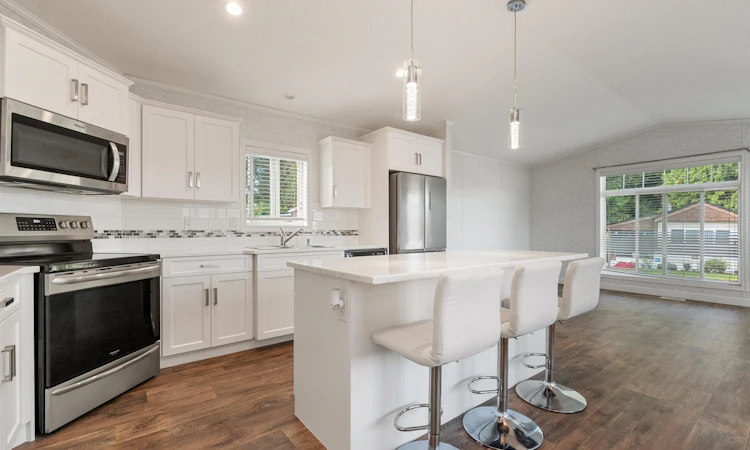 25-6035 Vedder Road