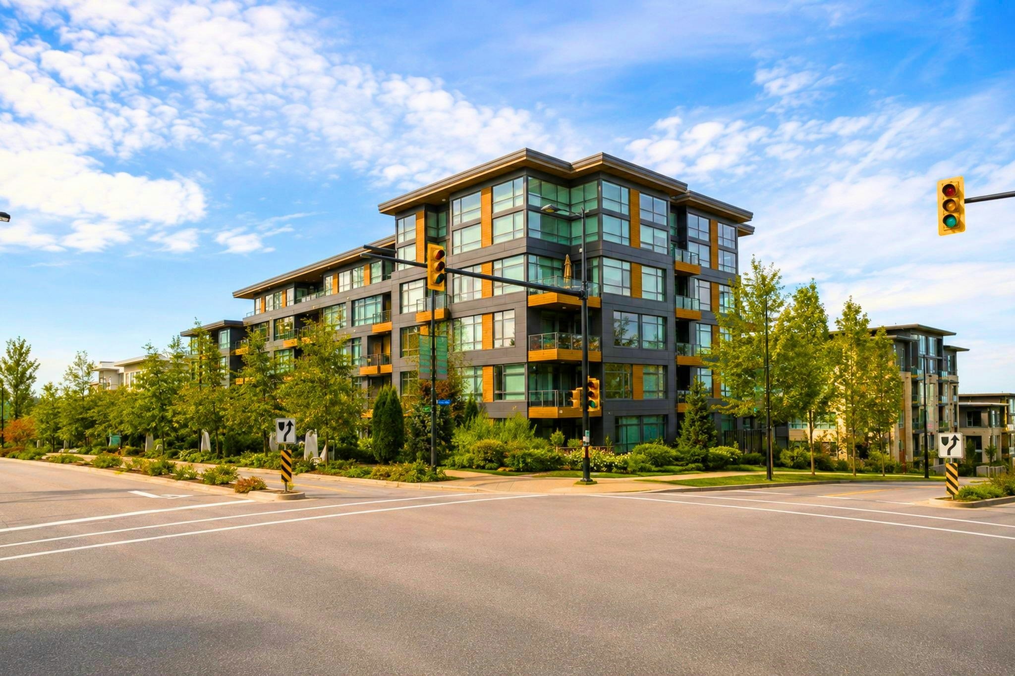 316-9150 University High Street, Burnaby, BC, V5A 0C5
