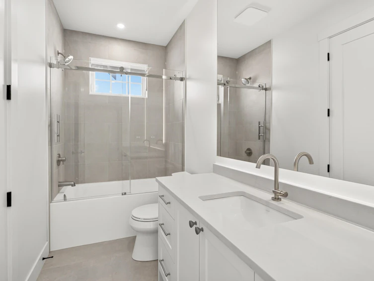 35437 Verado Court, Abbotsford, BC, V3G 0G2 - 28