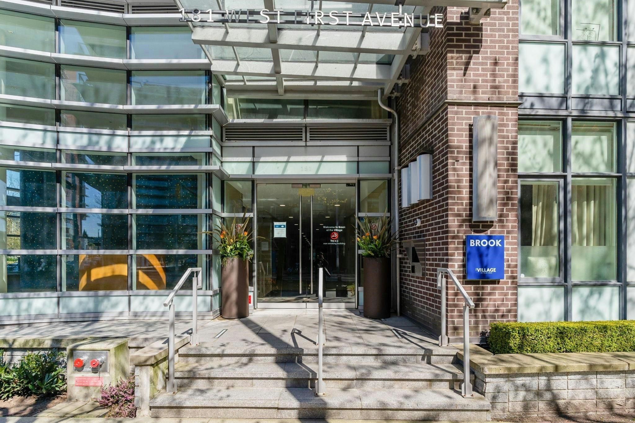 906-181 W 1st Avenue, Vancouver, BC, V5Y 0E3 - 24