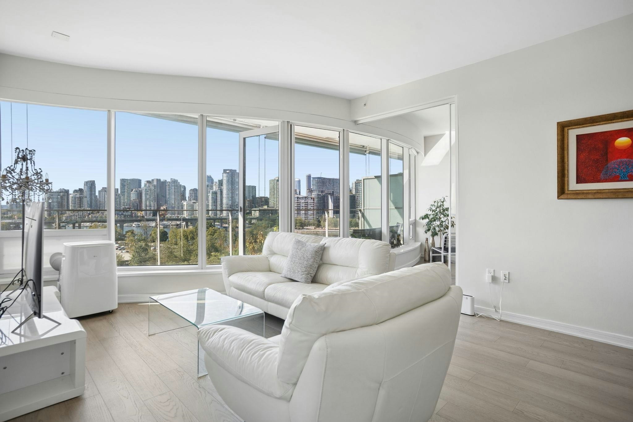 906-181 W 1st Avenue, Vancouver, BC, V5Y 0E3 - 9