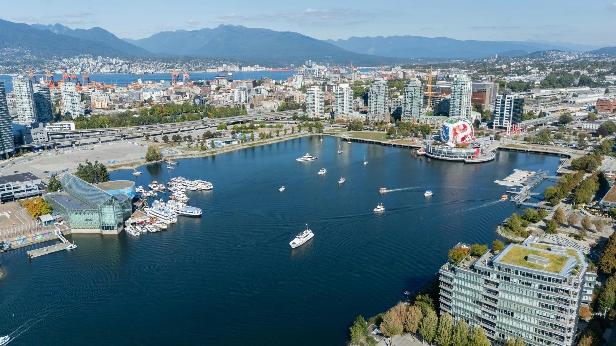 906-181 W 1st Avenue, Vancouver, BC, V5Y 0E3 - 36
