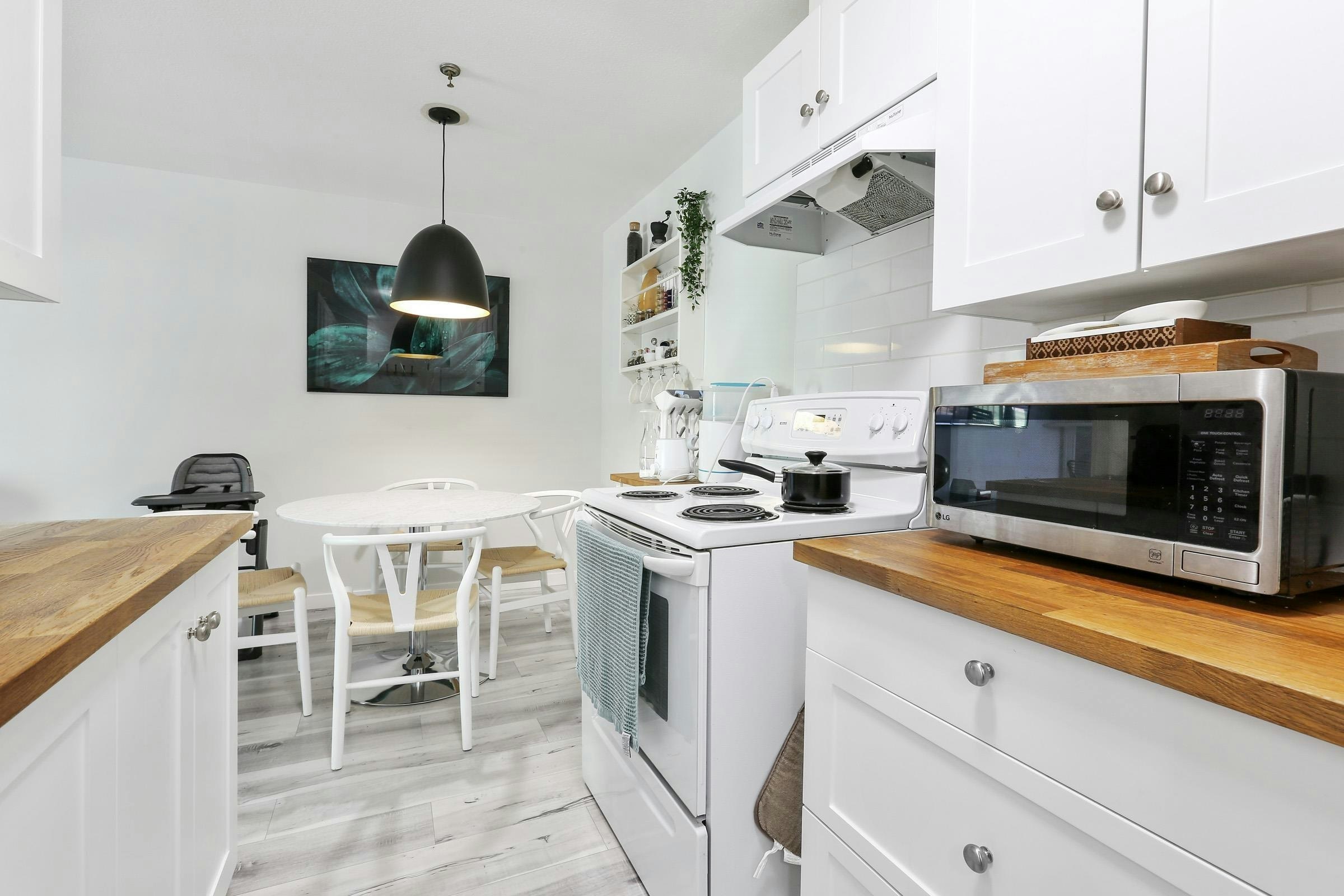 440-22661 Lougheed Highway - 5