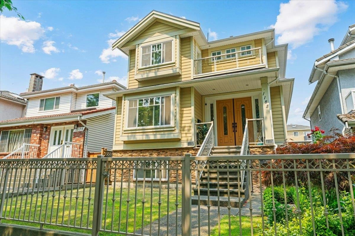 1185 E 62nd Avenue, Vancouver, BC, V5X 2H2