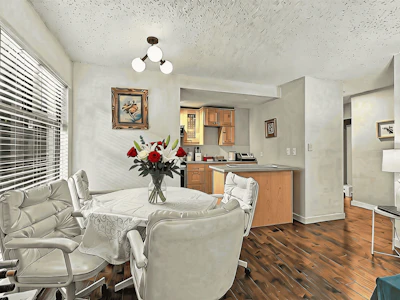 109-423 Agnes Street - 3