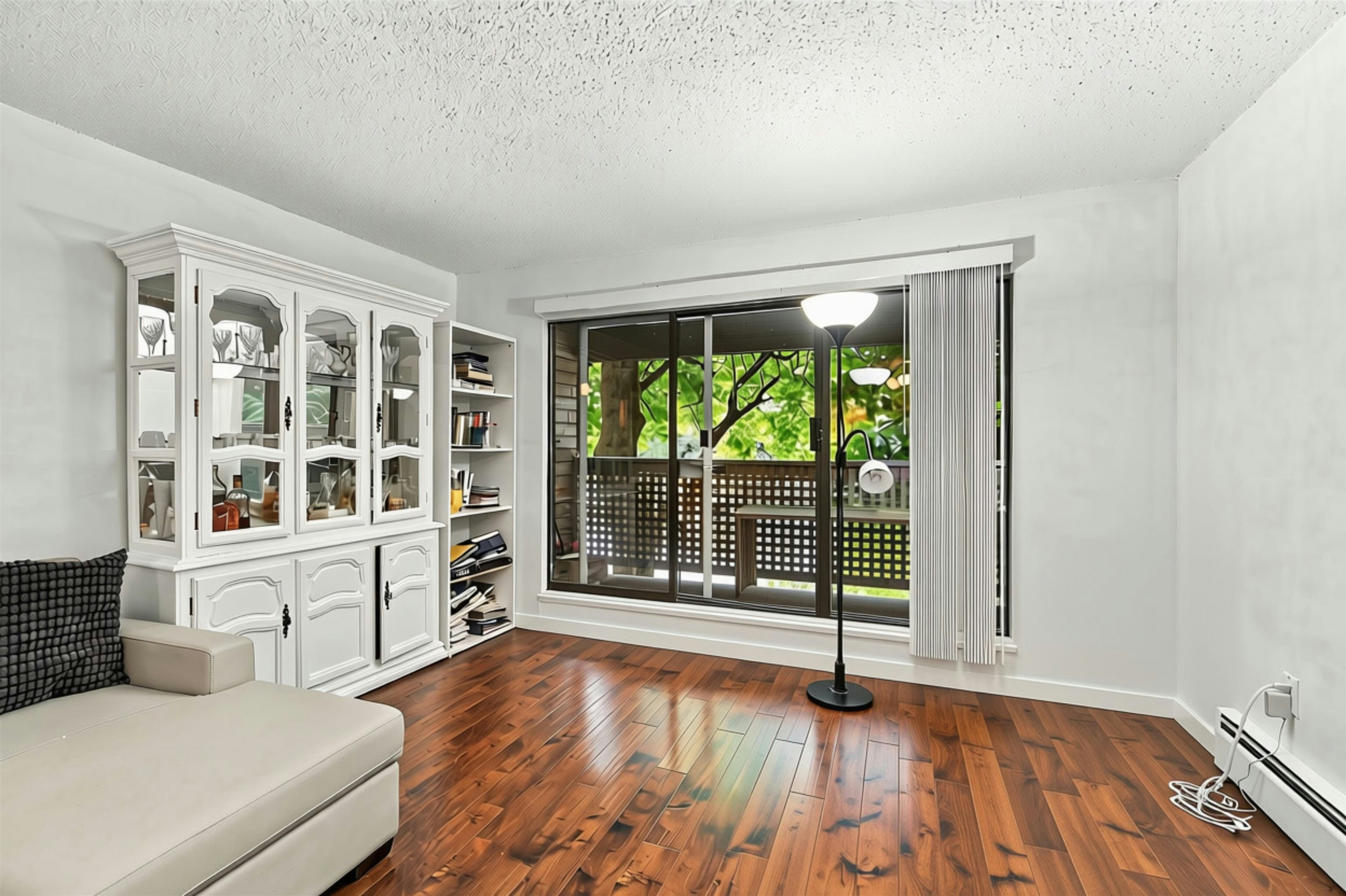 109-423 Agnes Street - 5