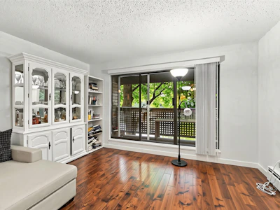 109-423 Agnes Street - 5