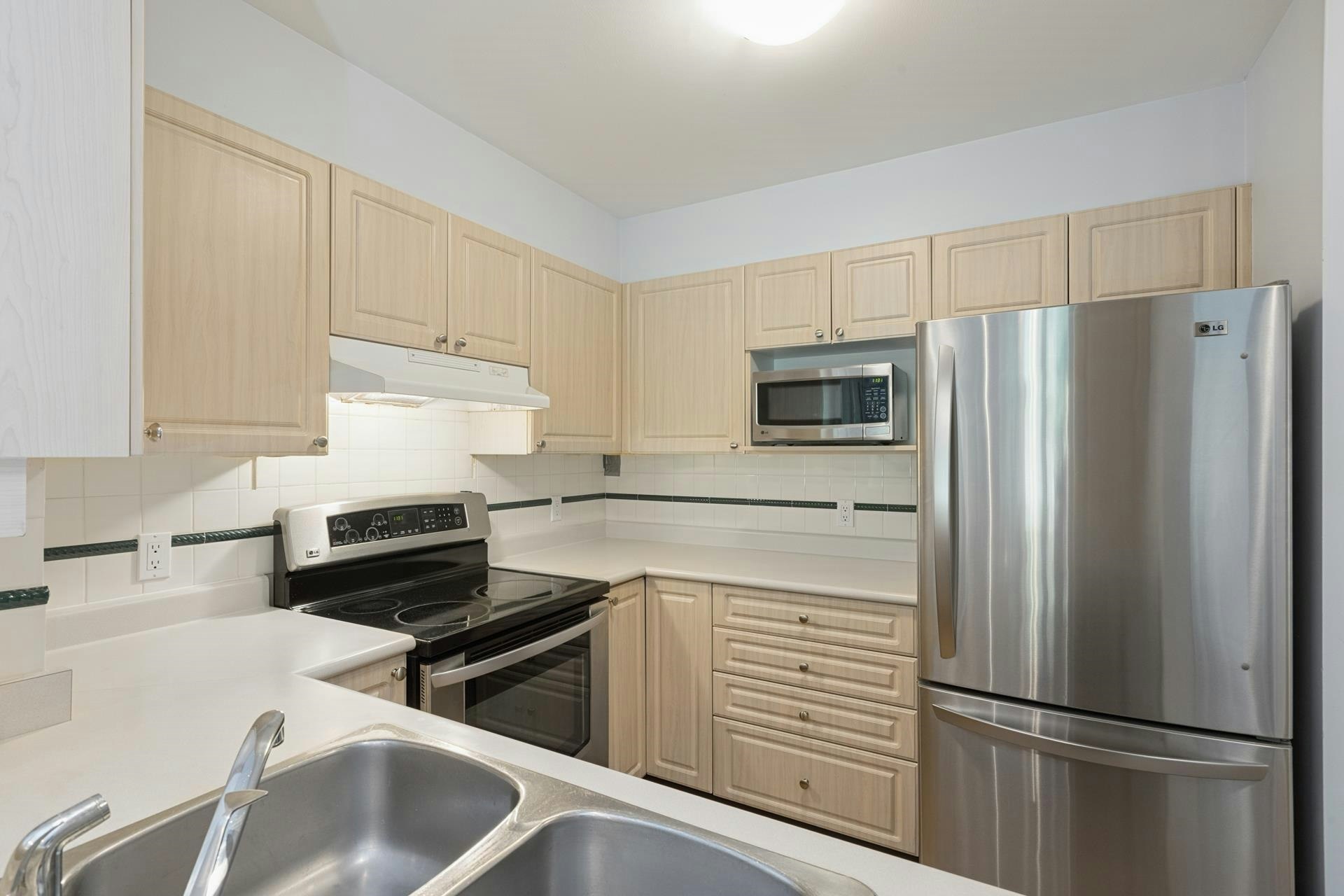 321-3600 Windcrest Drive, North Vancouver, BC, V7G 2S5 - 12