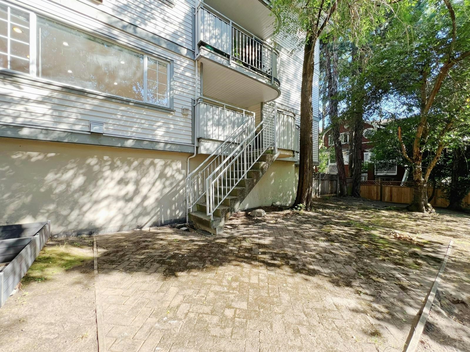 8120 Bennett Road, Richmond, BC, V6Y 1N5 - 21