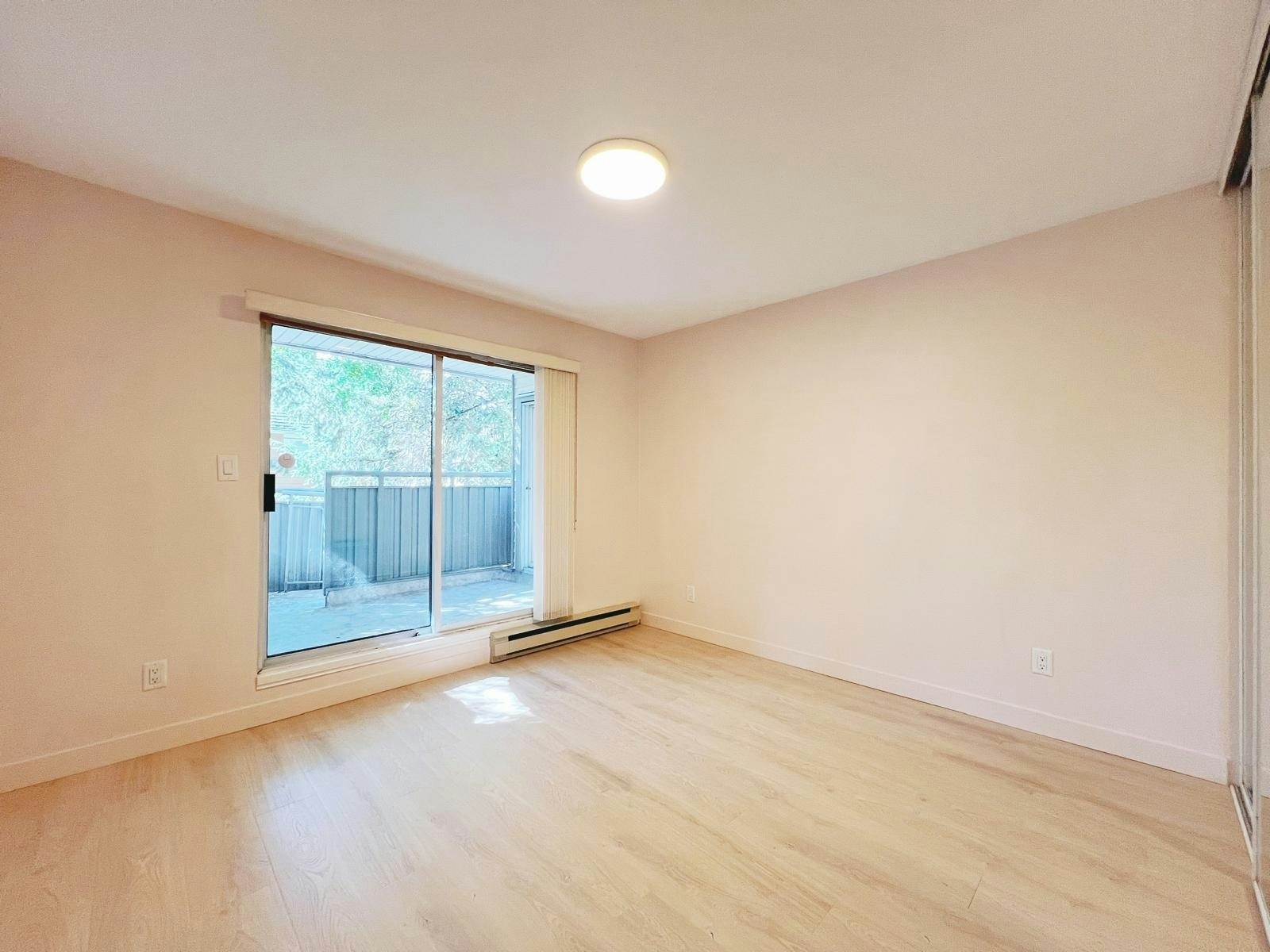 8120 Bennett Road, Richmond, BC, V6Y 1N5 - 11