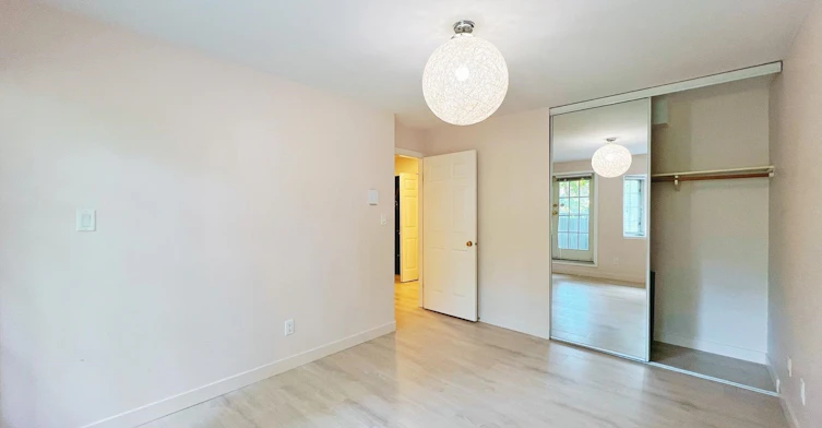 8120 Bennett Road, Richmond, BC, V6Y 1N5 - 14