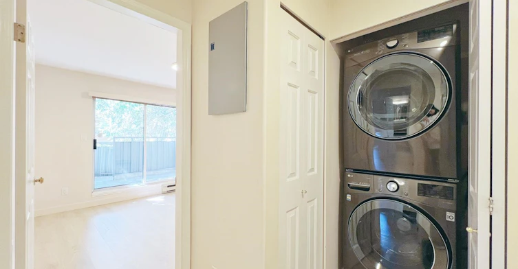 8120 Bennett Road, Richmond, BC, V6Y 1N5 - 22