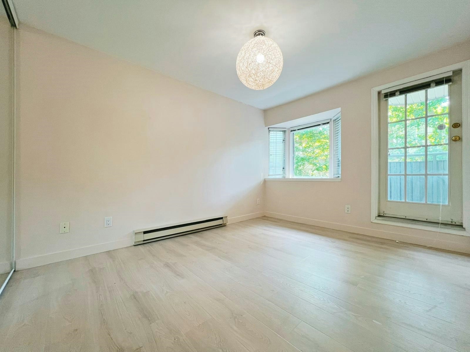 8120 Bennett Road, Richmond, BC, V6Y 1N5 - 16