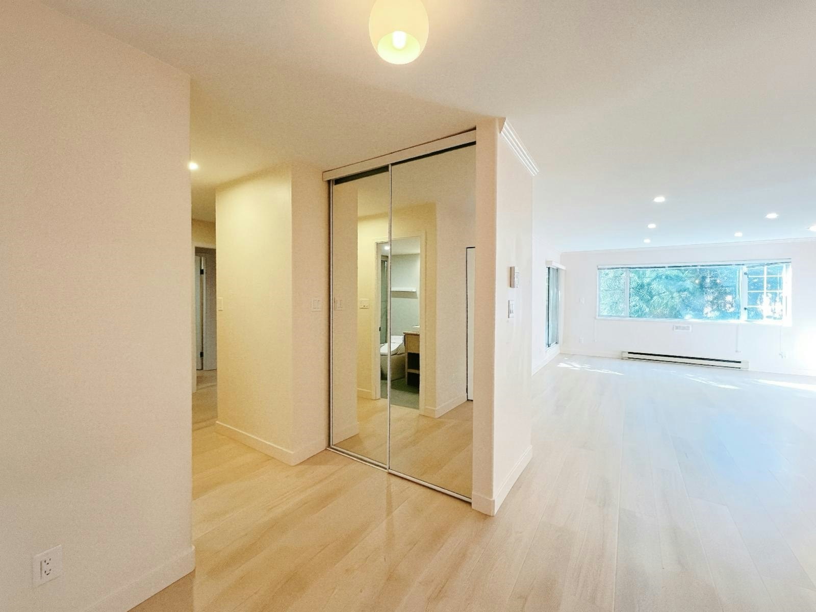 8120 Bennett Road, Richmond, BC, V6Y 1N5 - 13