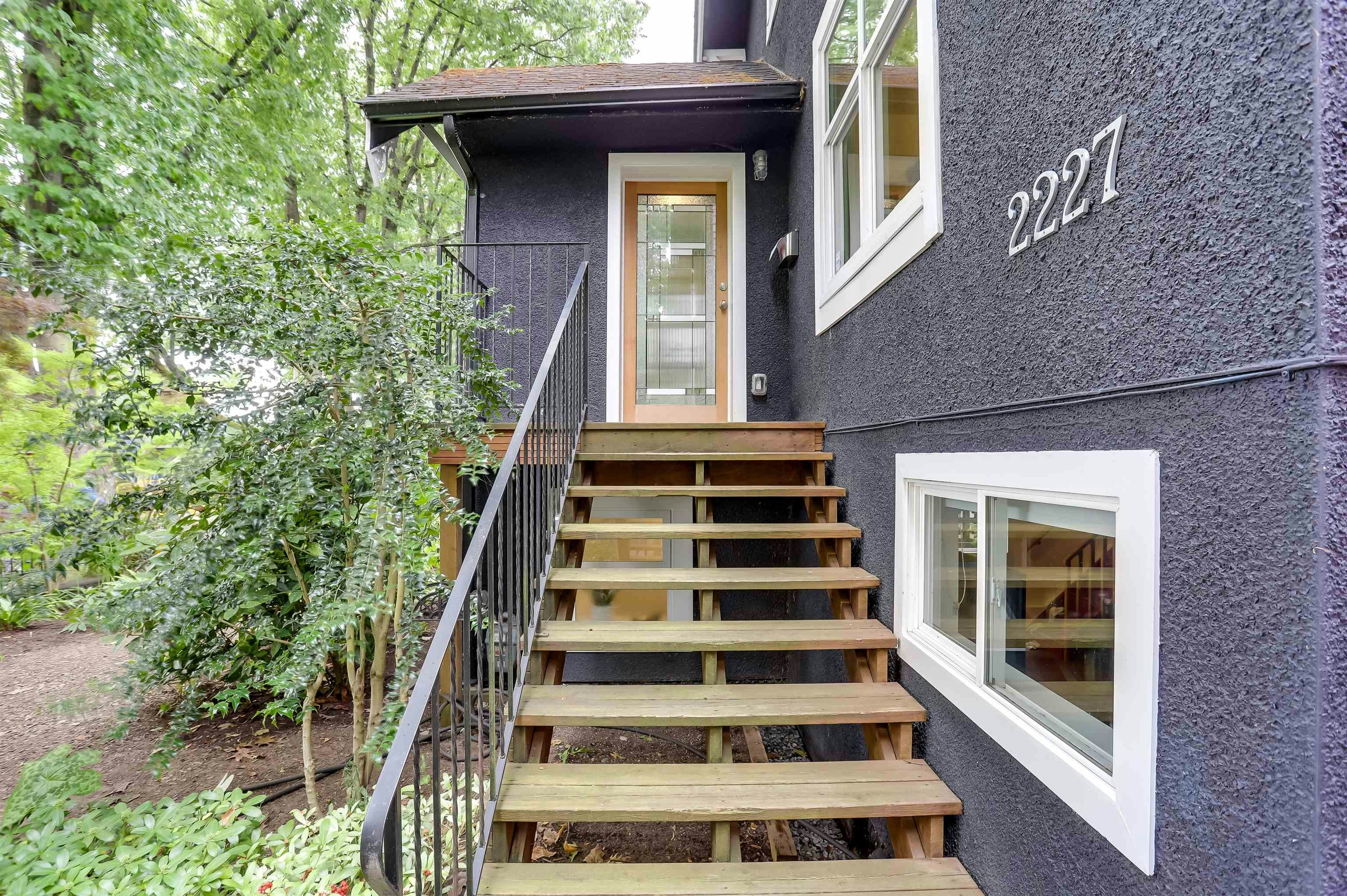 2227 E 7th Avenue - 4