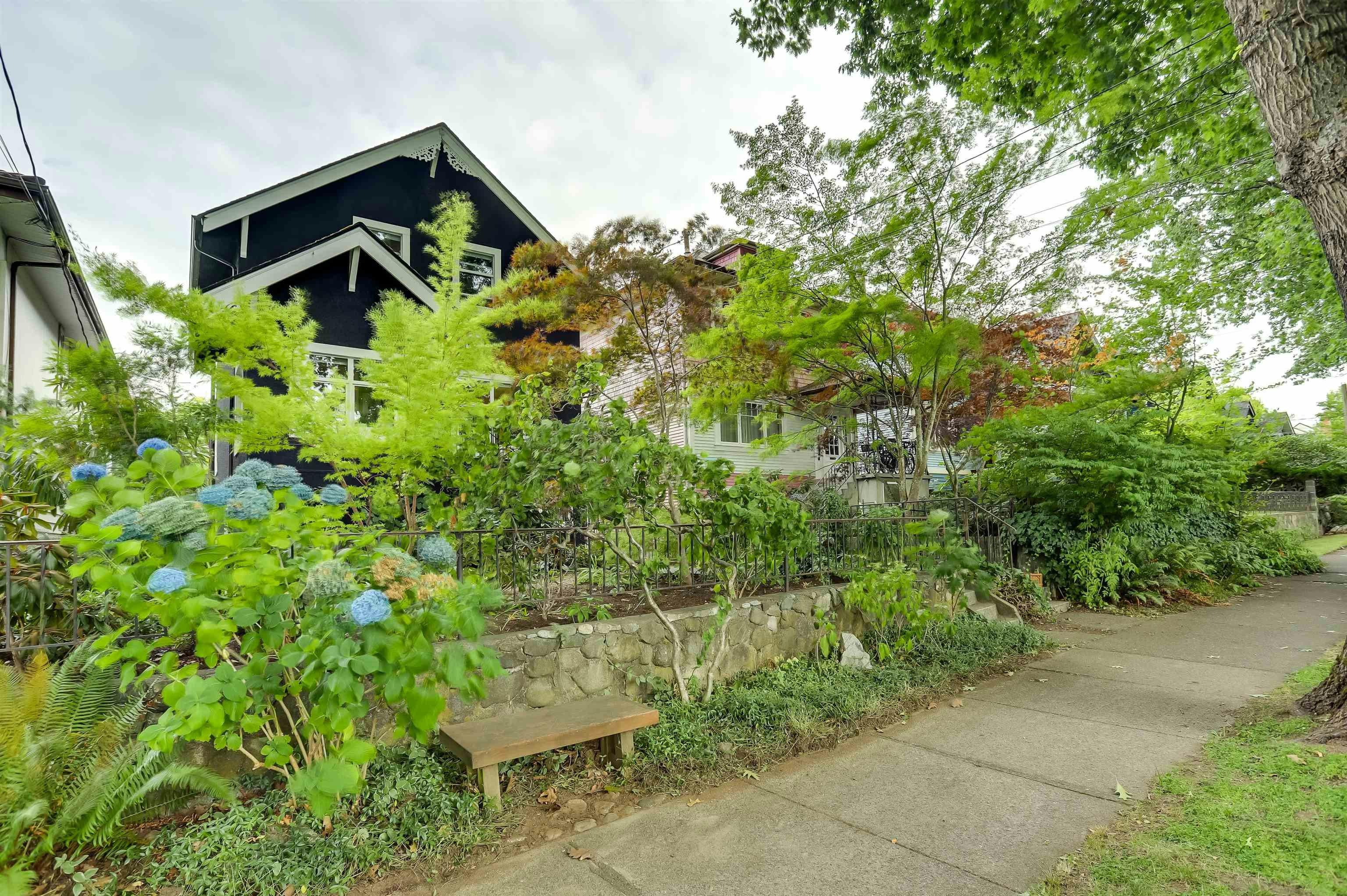 2227 E 7th Avenue - 2