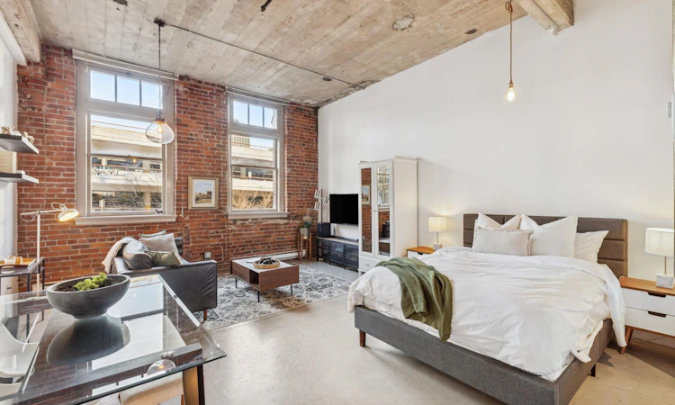 206-546 Beatty Street