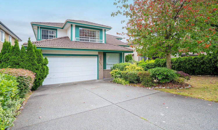 1683 Kingfisher Crescent