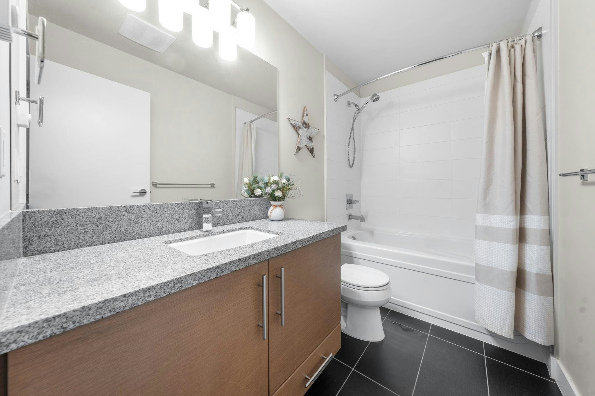 205-3294 Mt Seymour Parkway, North Vancouver, BC, V7H 0B1 - 18
