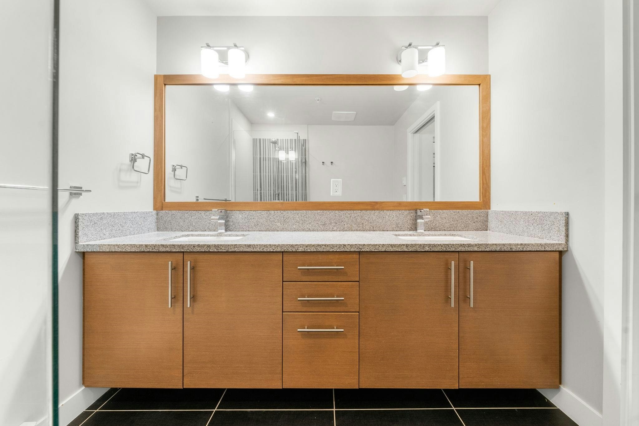 205-3294 Mt Seymour Parkway, North Vancouver, BC, V7H 0B1 - 24