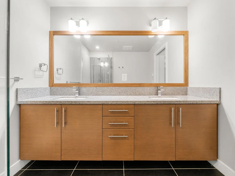 205-3294 Mt Seymour Parkway, North Vancouver, BC, V7H 0B1 - 24