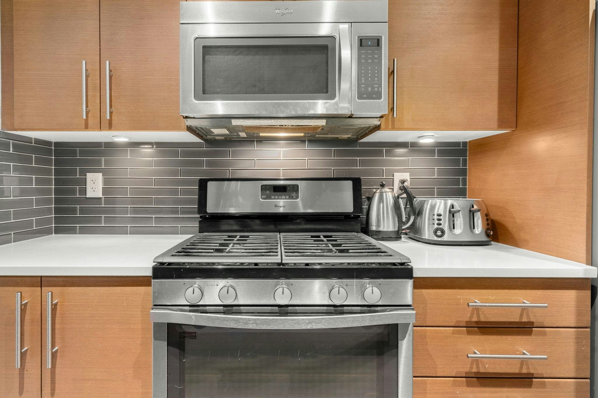 205-3294 Mt Seymour Parkway, North Vancouver, BC, V7H 0B1 - 12
