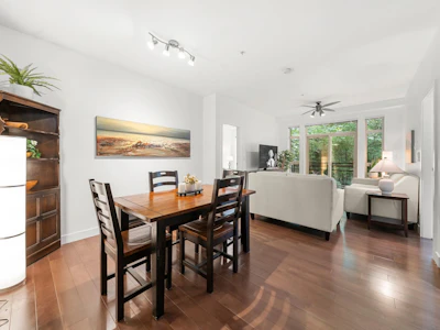 205-3294 Mt Seymour Parkway - 3