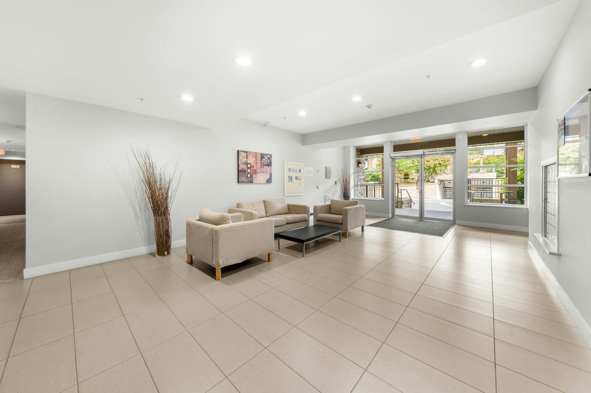 205-3294 Mt Seymour Parkway, North Vancouver, BC, V7H 0B1 - 27