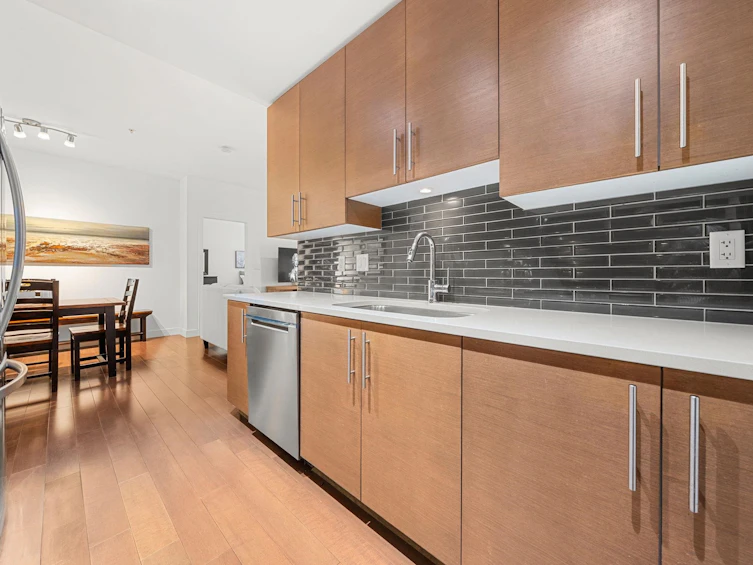 205-3294 Mt Seymour Parkway, North Vancouver, BC, V7H 0B1 - 13